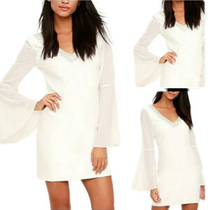 Nwot Leave the Light On White Beaded Long Sleeve Dress, Size S